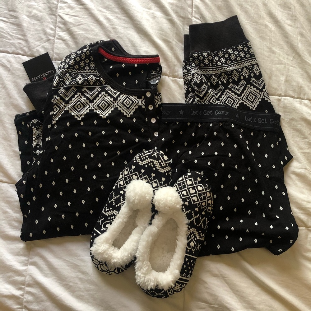 NWT Women’s Winter XL Pajama Set